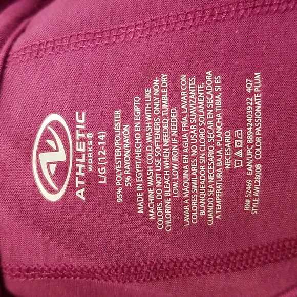 Athletic Works top - Picture 6 of 6